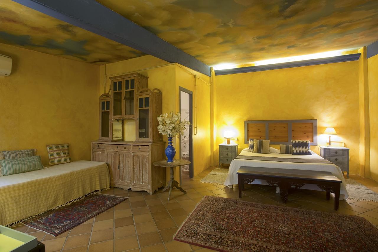 Hostal Blau Peratallada Eksteriør bilde