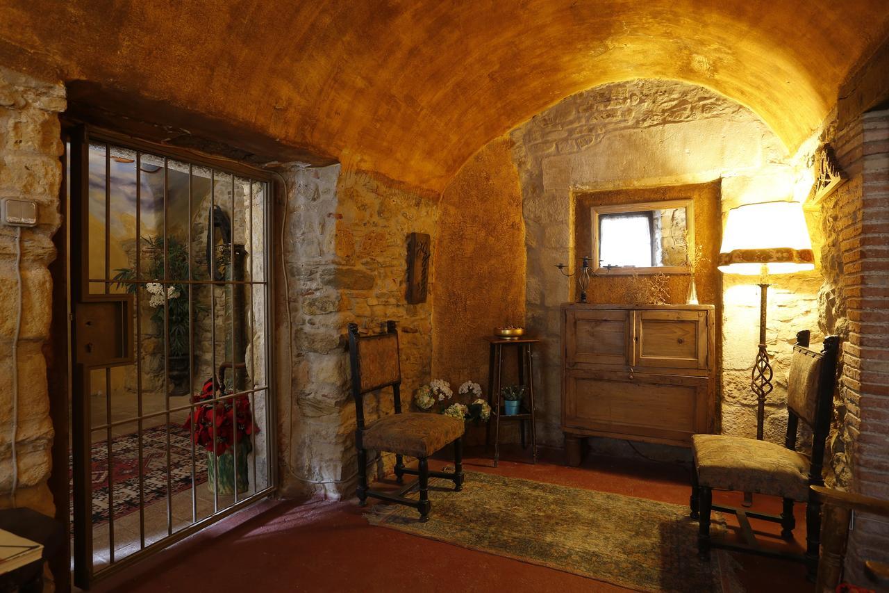 Hostal Blau Peratallada Eksteriør bilde