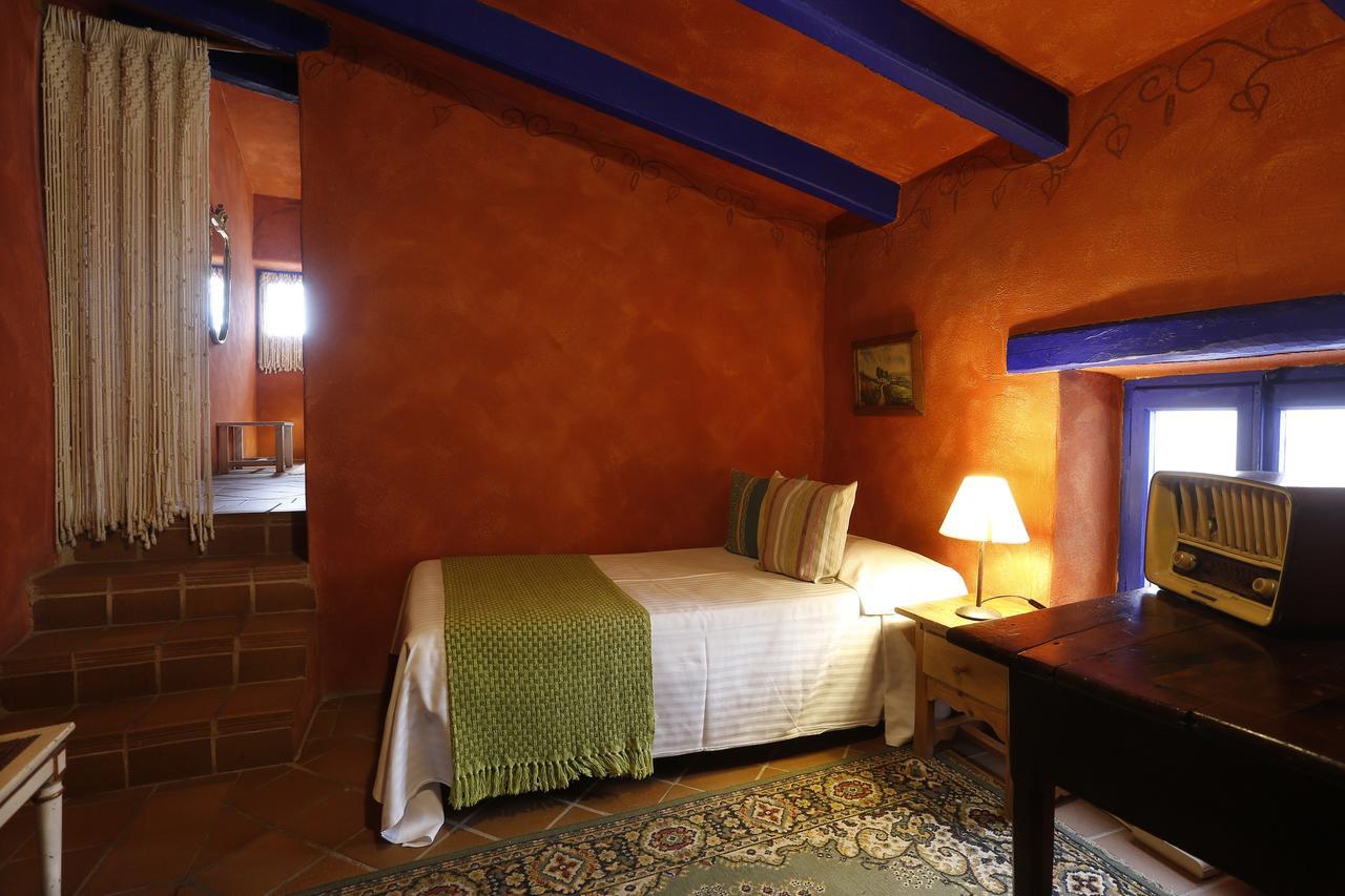 Hostal Blau Peratallada Eksteriør bilde
