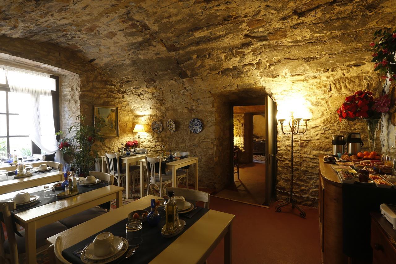 Hostal Blau Peratallada Eksteriør bilde